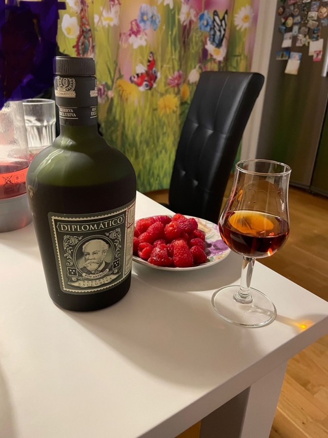 С пятницей, джентльмены!
