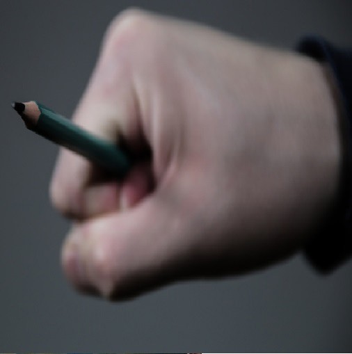 В Химках школьник без причины воткнул карандаш в руку 12-летней одноклассницы