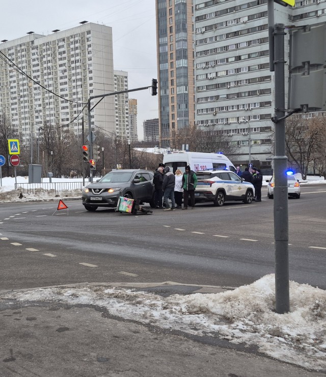 Ну вот, кому-то пиццу не привезут