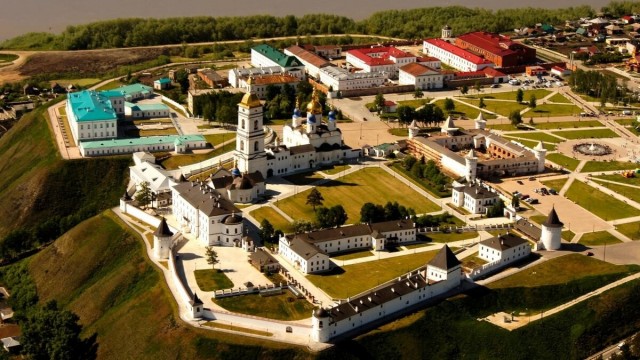 Сибиряк удивляется, как живет Москва
