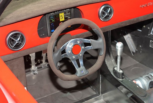Игра на ЯПе: Угадай АВТО-8