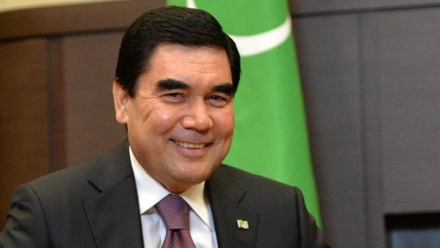 В Туркменистане ветеранов обязали сдать деньги на подарки в честь Дня Победы, вручаемые от имени президента