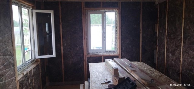 Дачный домик с баней часть 2