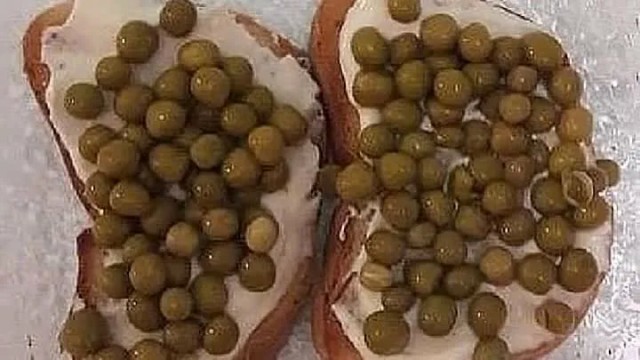 Землетрясение и цунами на Дальнем Востоке повлияли на цену красной икры — она поднялась на 13%.