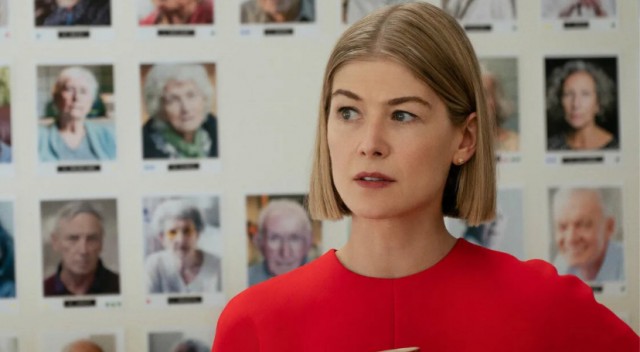 Покупательница квартиры Долиной хочет взыскать с неё 112 млн рублей