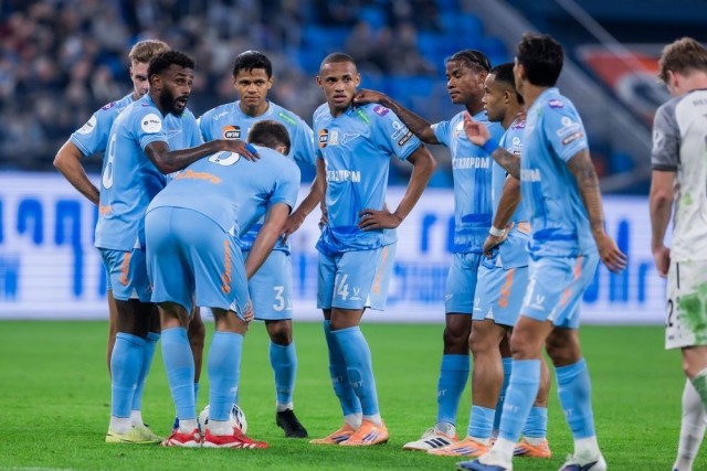 Лев Лещенко: «Раздражает, когда в футболе или баскетболе на поле по девять черных»