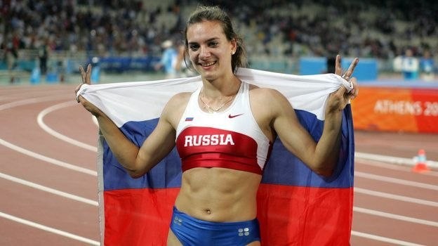 Патриотка Исинбаева, живущая в Испании, опять не заплатила налоги РФ. Долг более 700 тысяч