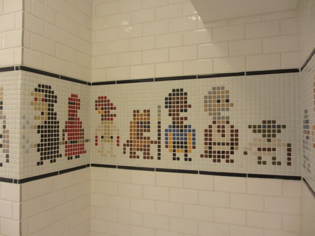 Пиксельные "Звездные войны" в ванной