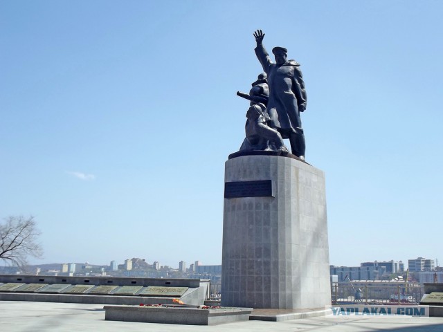 Какие прозвища дают памятникам в России