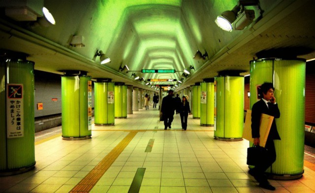 Метро в разных городах мира