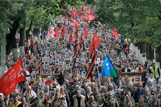 В Кишиневе проходит масштабный Марш Победы