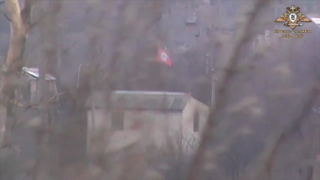 После посещения Зеленским на украинских позициях вывесили  флаг нацисткой Германии