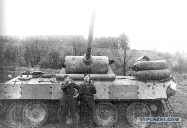 2 Пантеры против американского батальона танков.