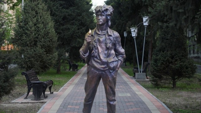 Как суицидники хотели ограбить жену Александра Усика