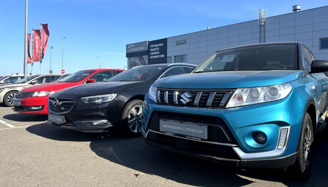 В Беларуси распродают почти новые авто