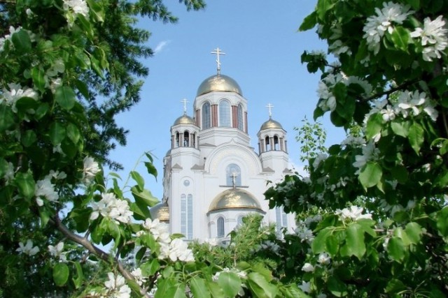 Самые красивые храмы России