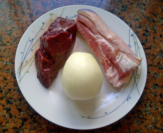 Средневековое застолье (Дню Повара посвящается!)