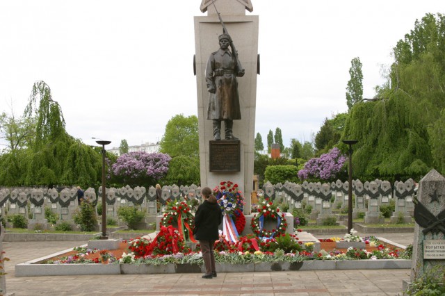 21 апреля 1945 года Советские войска вошли в Берлин