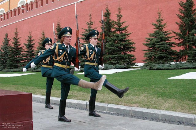 Битва фотожаберов (команда №4), Бриллиантовая нога