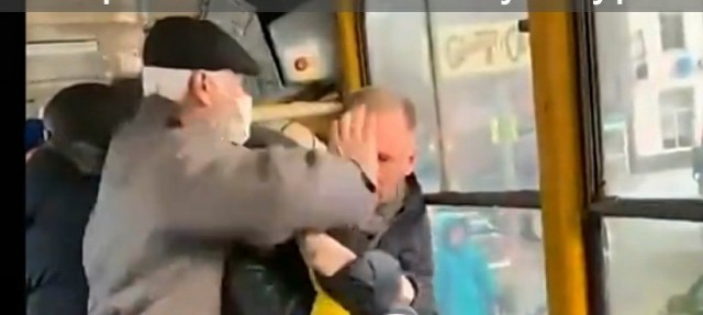 Не место таким в трамвае высокой культуры быта!