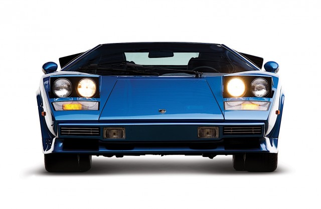 Lamborghini возродила Countach