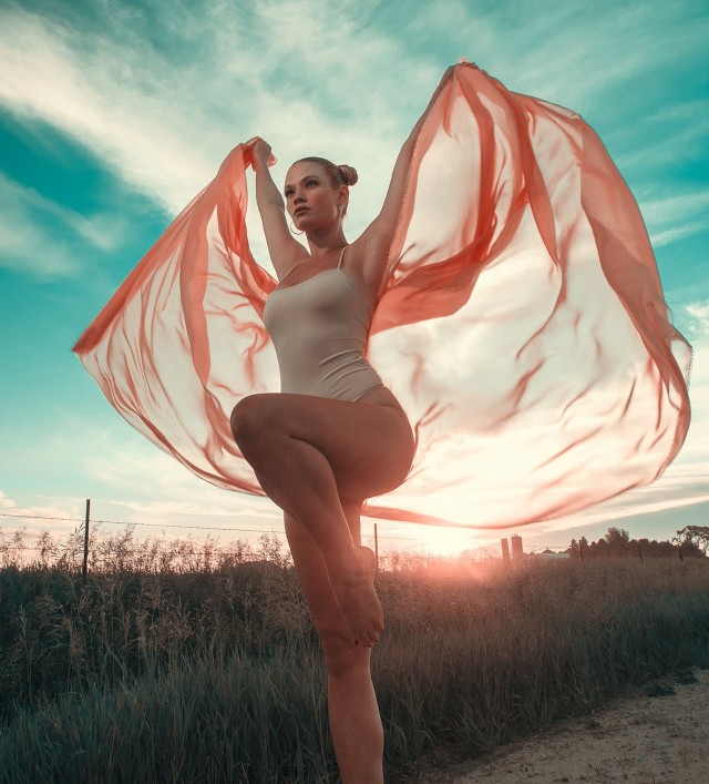 Спортивные и околоспортивные девушки
