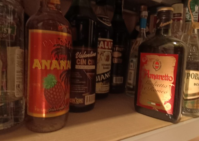 Нашел Рояль в кущах