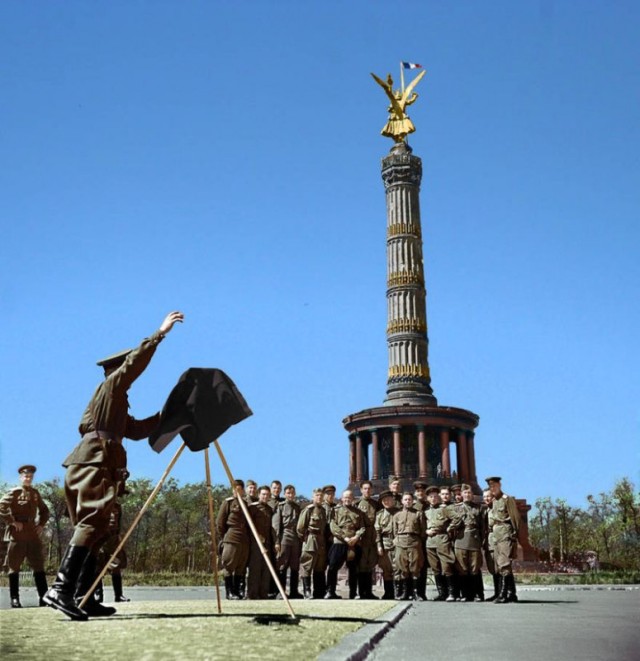 1945 год в 84 фотографиях