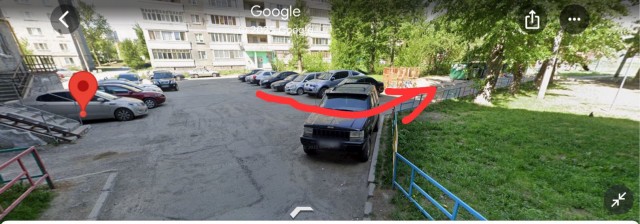В Екатеринбурге дикарь жестоко избил пенсионерку и её внука, потому что ему показалось, что они потрогали его машину