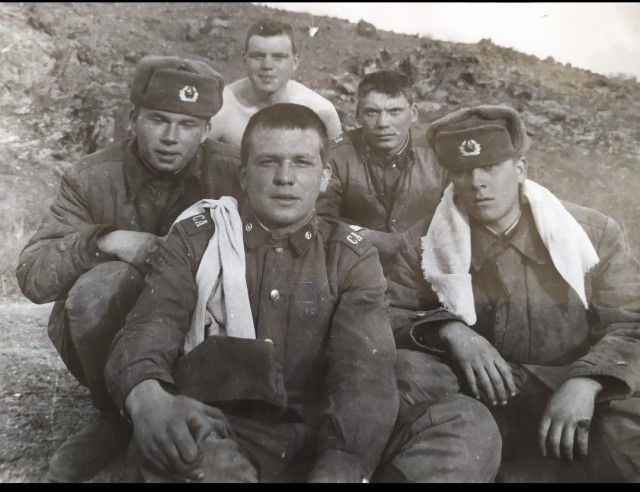 С Праздником, дорогие наши Мужчины!