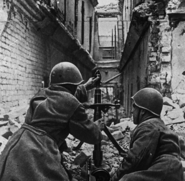 Великая Отечественная в фотографиях - 27