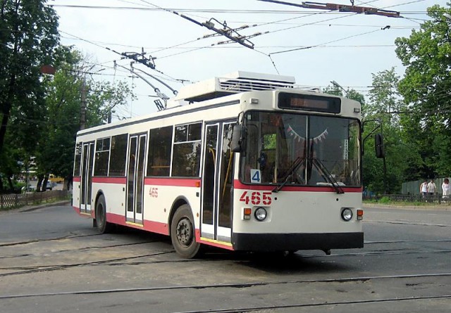 Игра на ЯПе: Угадай АВТО-8