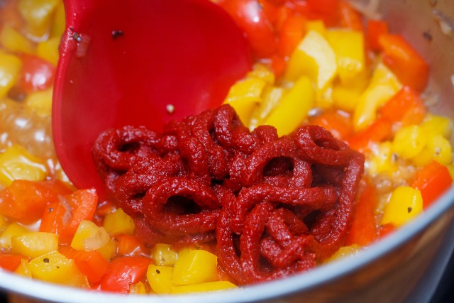 Легендарный немецкий фастфуд "Карривурст с картофелем фри"