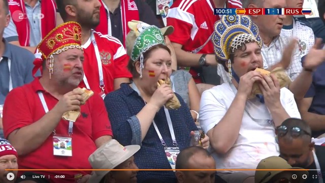 Начался матч Россия — Испания. Давайте дружно болеть!