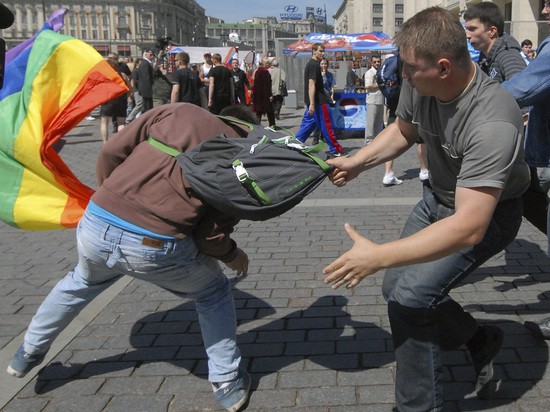 Европейский суд по правам человека постановил обязать Россию разрешить проведение гей-парадов
