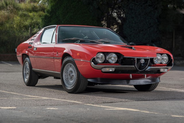 Alfa Romeo Montreal. "Ferrari для бедных". Красивых автофото пост