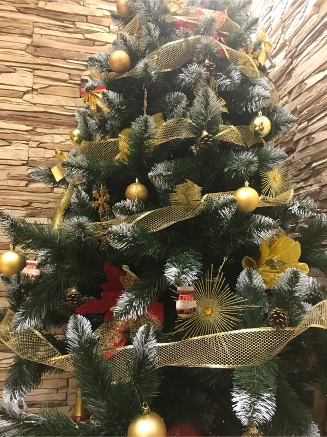 Народ, а давайте своими ёлками делиться и хвастаться? Пора бы уже )