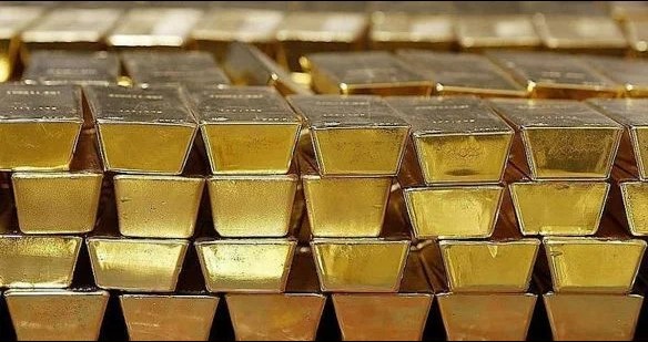 Госдума потребовала от ЦБ объяснений о вывозе практически всего золота из России за рубеж.