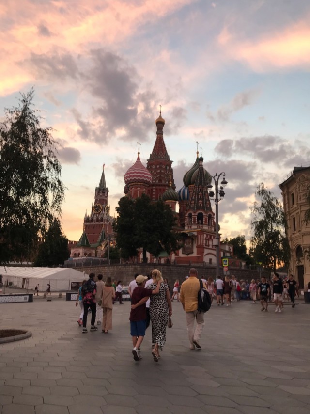 Вы тоже после курорта при выходе из самолета думаете: "Какого х*я я тут живу?"