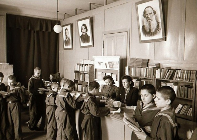 Фотографии из прошлого нашей страны - 11