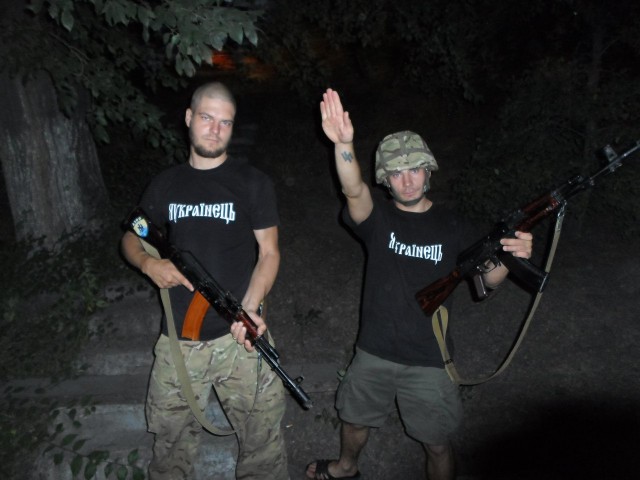 Завершилась эвакуация командиров нацистов Азова на Украину