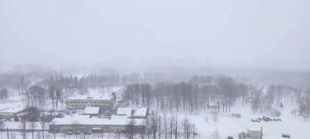 А из нашего окна, площадь Красная видна