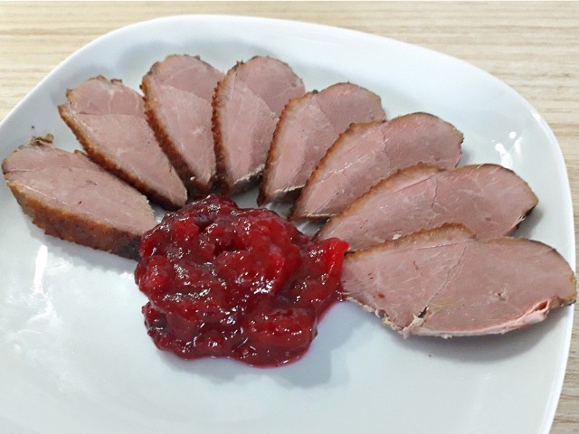 Куриная печень с яблоками