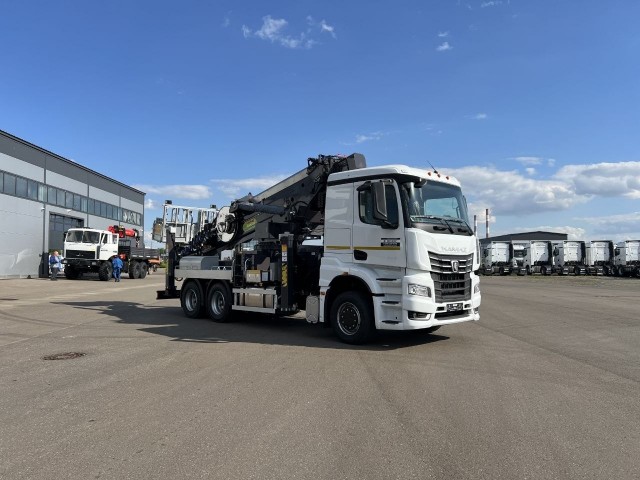 КАМАЗ представил автогидроподъёмник с колесной формулой 6×4 с рекордной высотой подъёма люльки 54 м