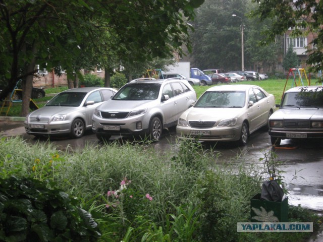 Захват парковок по-уральски.