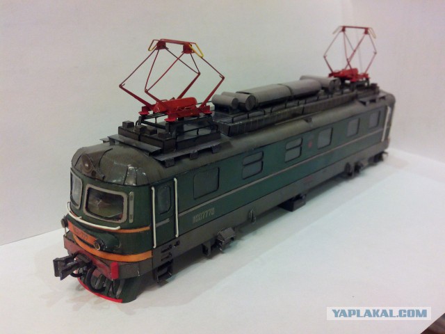 Сборка бумажной модели электровоза ЧС2-777