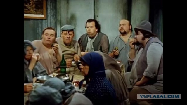 Аксёнов потребовал увольнения главы Керченского горсовета из-за скандала с «блокадным» хлебом