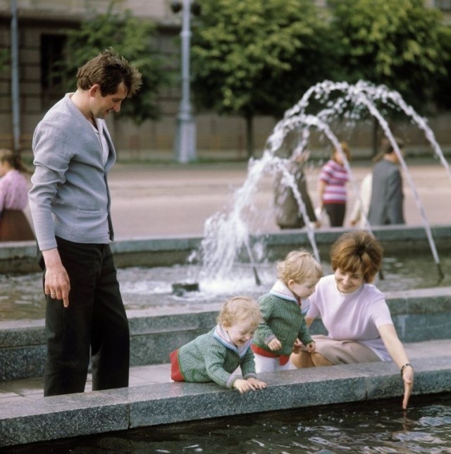 Фотографии из прошлого нашей страны в цвете -100