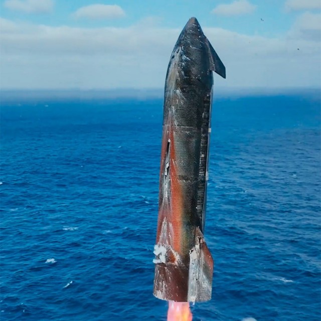 Финальный спуск и приводнение Starship на 11 полете