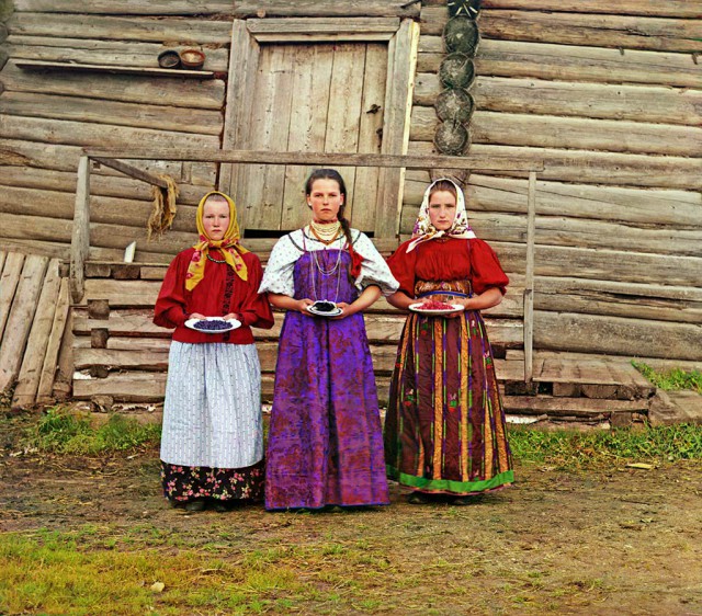 Раскрашенные исторические фотографии о русских людях (1900-1965)